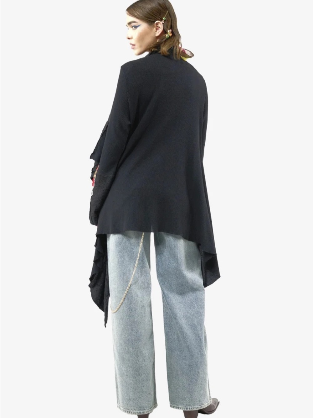 Aratta Traveling Shawl-Black | Thermal Wrap Cozy Travel Wear MSRP $198 - Picture 8 of 9